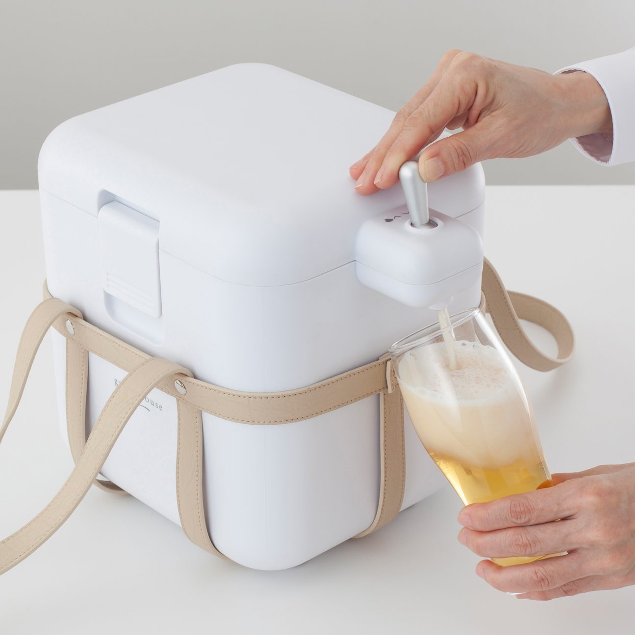 【家居自煮】派對神器 日本「六合一」啤酒桶 – BetterHome.hk